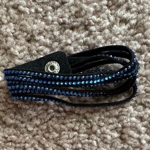 💜 3 for $10 Blue and Black Rhinestone Bracelet